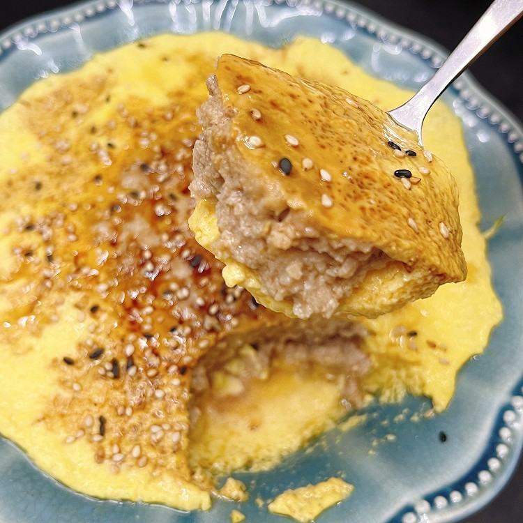 大人小孩都爱的肉饼蒸蛋的做法