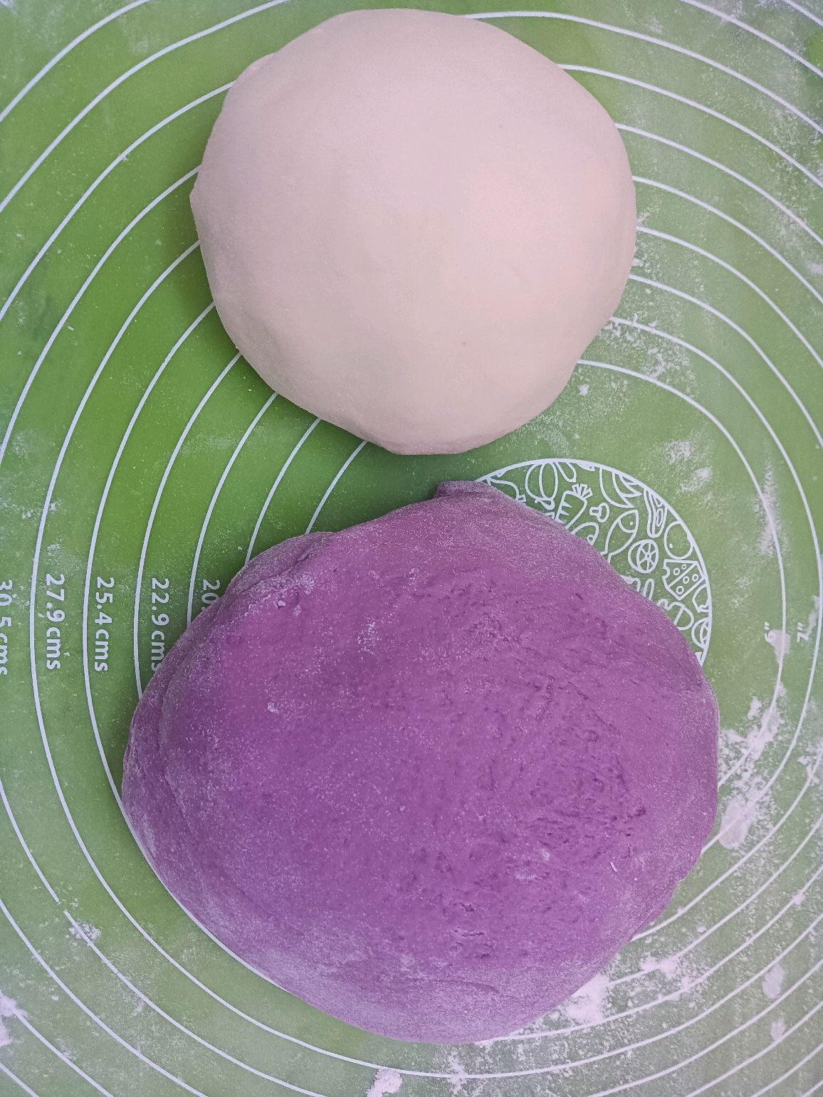 紫薯南瓜花样馒头怎么做_紫薯南瓜花样馒头的做法_豆果美食