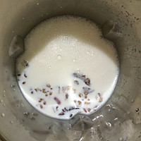 九阳豆浆机之花生核桃奶的做法图解3