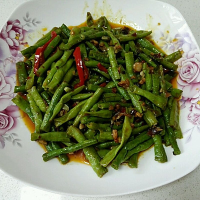 老干妈豆豉炒长豆角