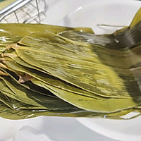 解锁粽子的简单包法的做法图解2
