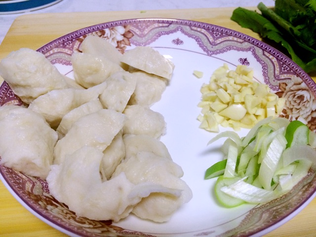 麦香鱼丸的做法图解2