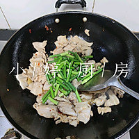 超好吃又简单的快手菜蒜苔炒肉的做法图解5