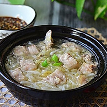 家常菜「东北酸菜炖肉」