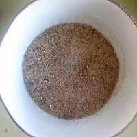 #超能量菰米试用之菰米粉煎蛋的做法图解1