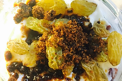 谷物酸奶麦片