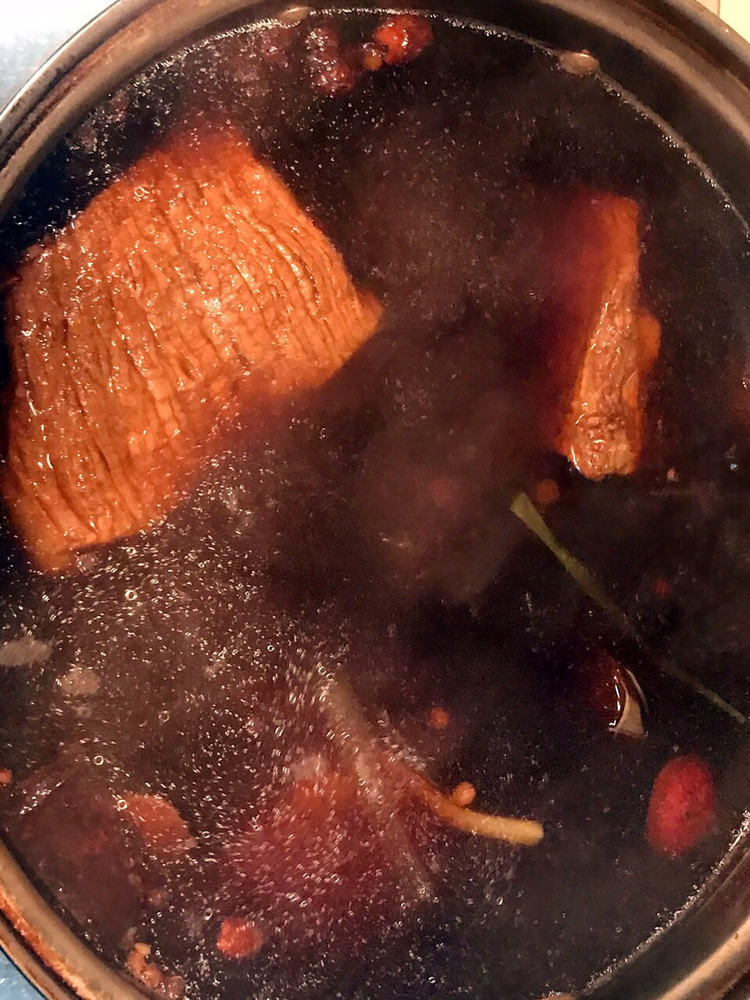五香酱牛肉的做法