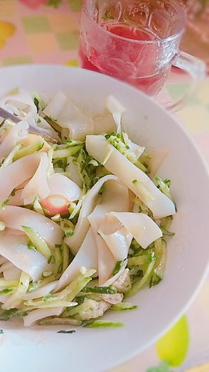 亲手制作凉皮的做法