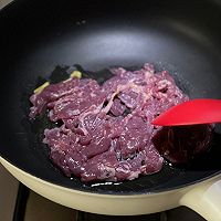 小番茄炒牛肉片的做法图解4