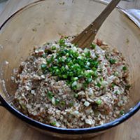 菜肉包子的做法图解5