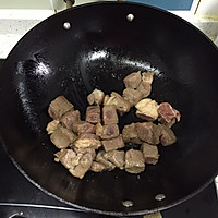 新疆手抓饭（牛肉，电饭锅版）的做法图解2