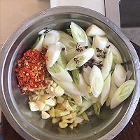 葱爆羊肉的做法图解4