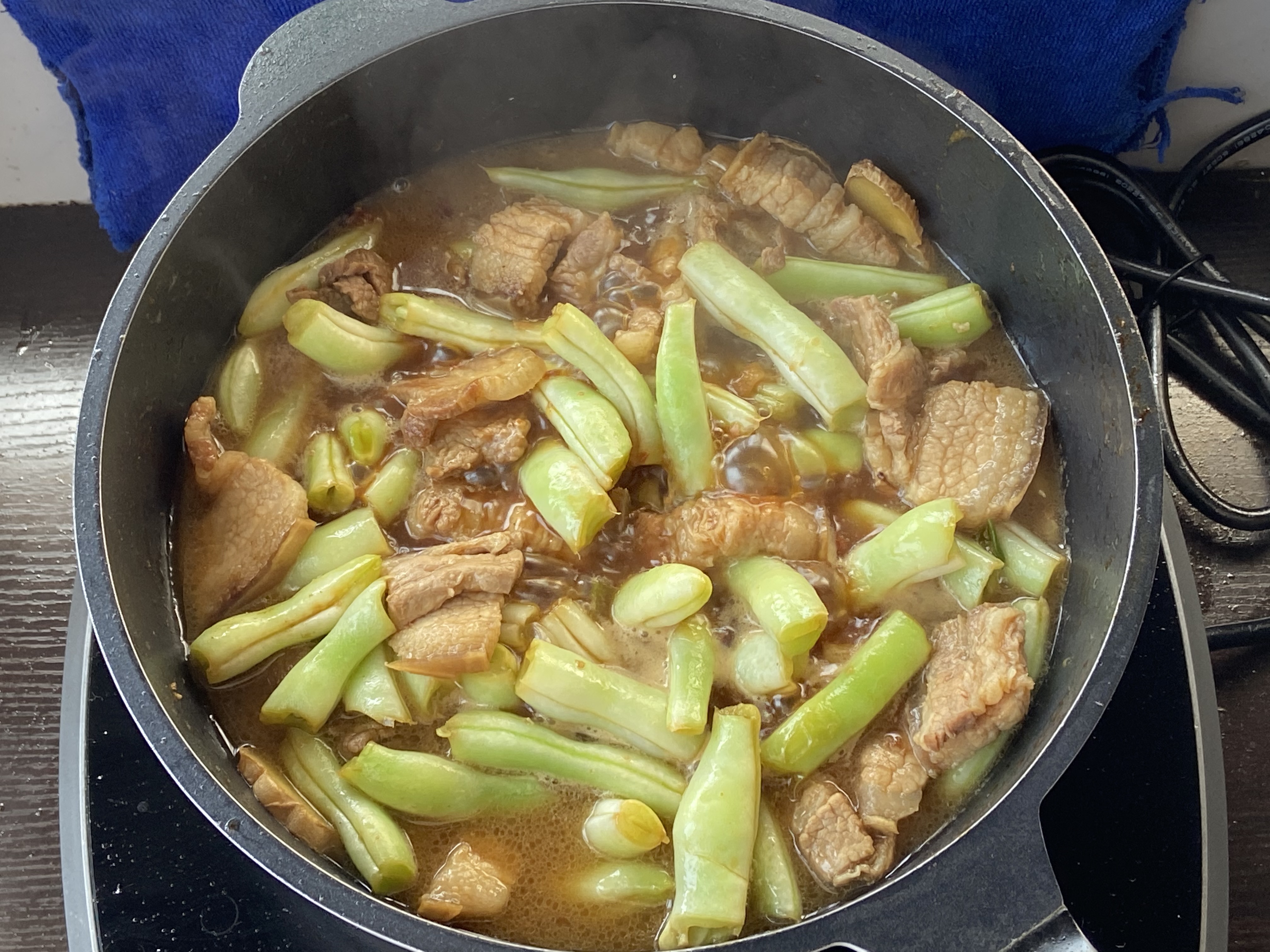 芸豆炒五花肉怎么做_芸豆炒五花肉的做法_金龙鱼知食青年_豆果美食