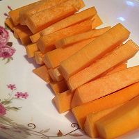 咸蛋黄焗南瓜的做法图解3