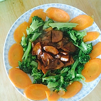 杏鲍菇扣西兰花的做法图解3