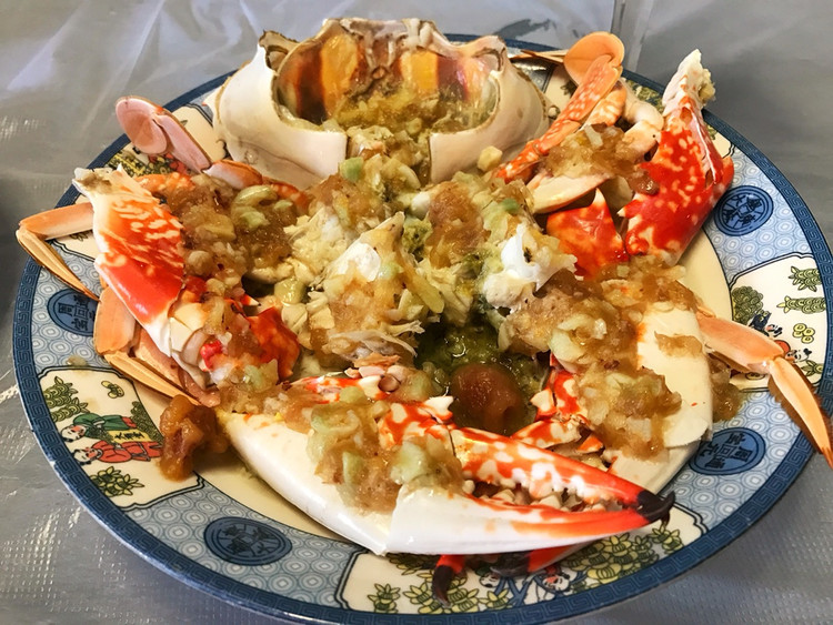 酸梅蒸红花蟹的做法