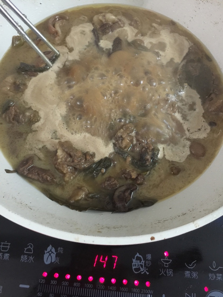 焖羊肉火锅（粤菜）的做法