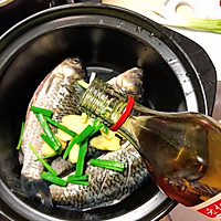 鲫鱼豆腐汤的做法图解3