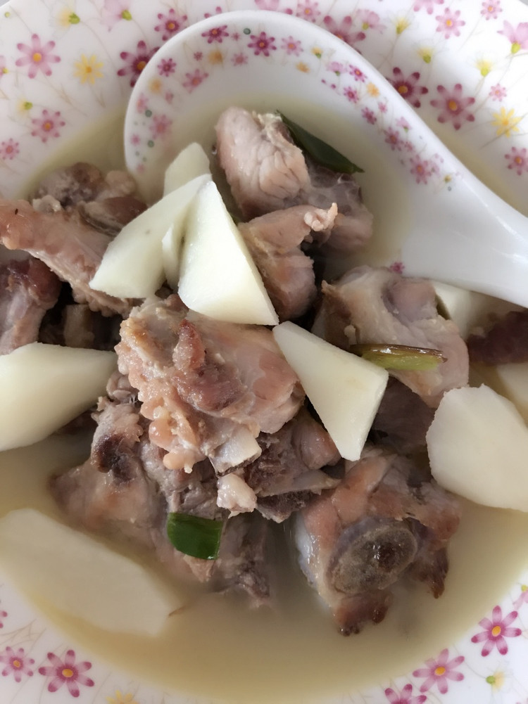 山药炖排骨的做法