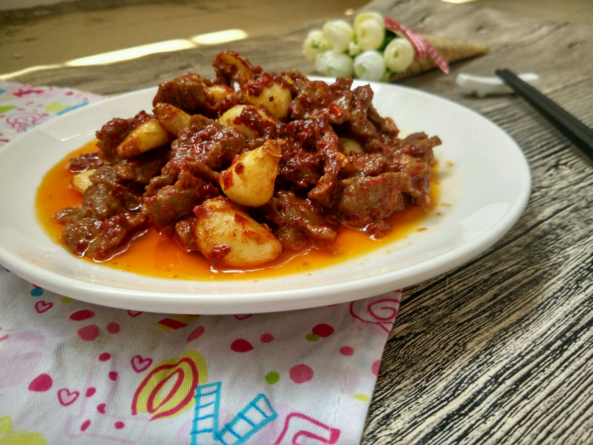 黑蒜子牛肉粒：很好做的一道菜 家人都爱吃_河南频道_凤凰网