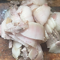 五花肉炒苦瓜的做法图解3