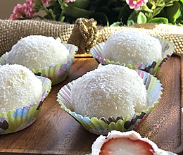 最红甜品～草莓雪媚娘简易版的做法