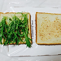 蔬菜三明治＃丘比沙拉汁＃的做法图解5