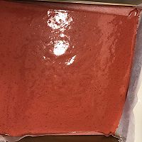 红丝绒蛋糕的做法图解2