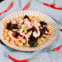 #一蔬一饭皆告白#虾与锅巴碰撞出美味，三鲜敲加拿大北极虾的做法图解11