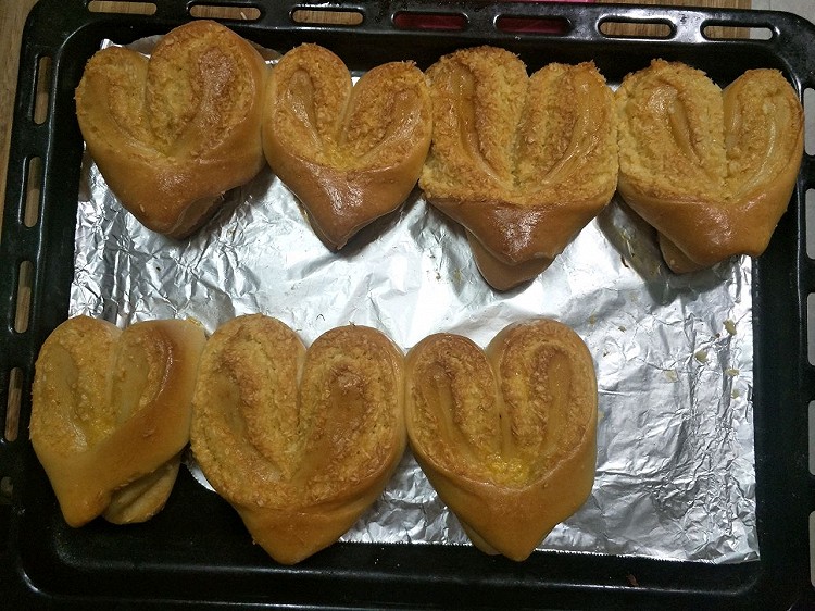 面包都是爱♡的形状的做法