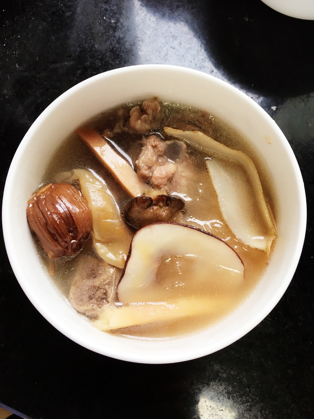 椰子排骨汤怎么做_椰子排骨汤的做法_豆果美食