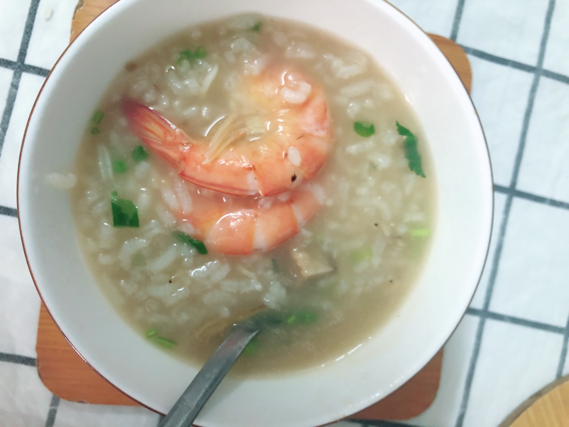 Less Cantonese seafood porridge