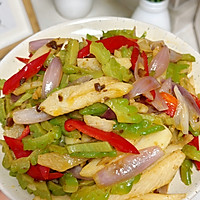 丝瓜白蘑菇烧毛豆米的做法图解10