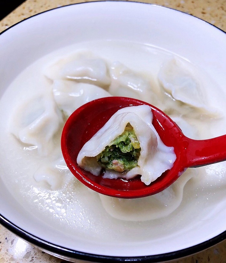 猪油渣手工饺子的做法