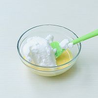 拼色中空戚风蛋糕的做法图解26