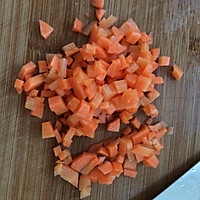简单营养宝宝甜豆胡萝卜饭的做法图解2