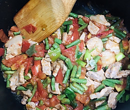 豆角番茄炒肉盖饭的做法