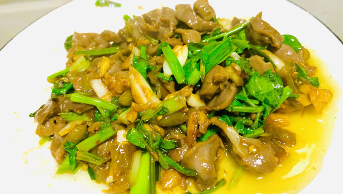 爆炒鸡胗