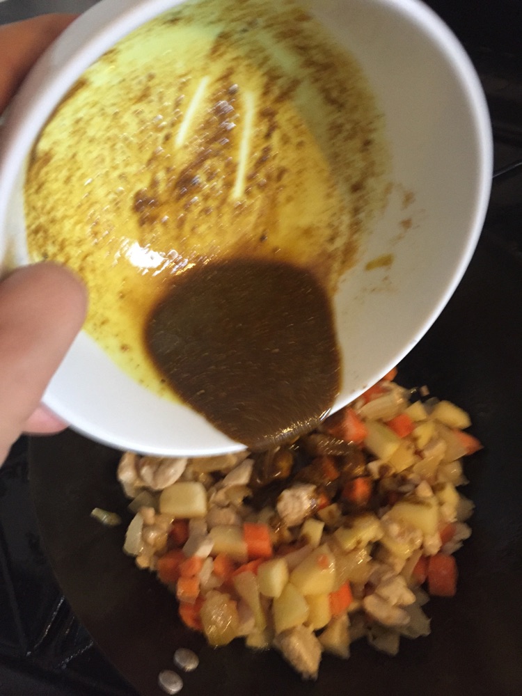 咖喱鸡肉的做法图解9