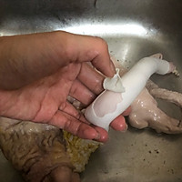 坤博砂锅莲子猪肚汤煲的做法图解5