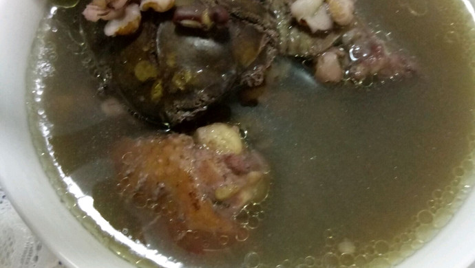 薏米赤小豆骨头鸡肉汤