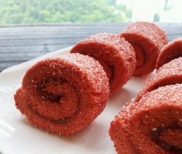 红丝绒蛋糕卷～暖心的茶点心的做法