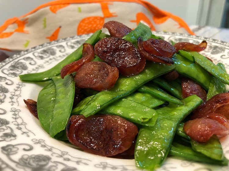 荷兰豆炒腊肠的做法