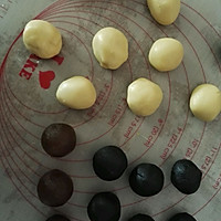 传统广式蛋黄月饼的做法图解8