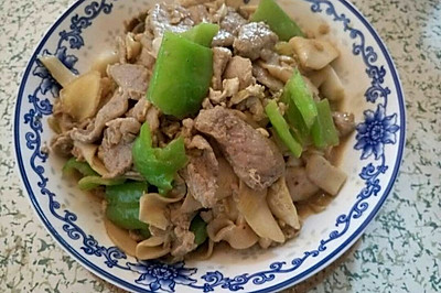 鸡腿菇炒肉片（杏鲍菇炒肉片）