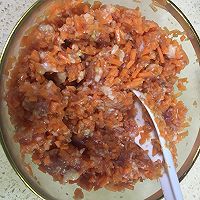 萝卜姜丝肉馅包的做法图解1
