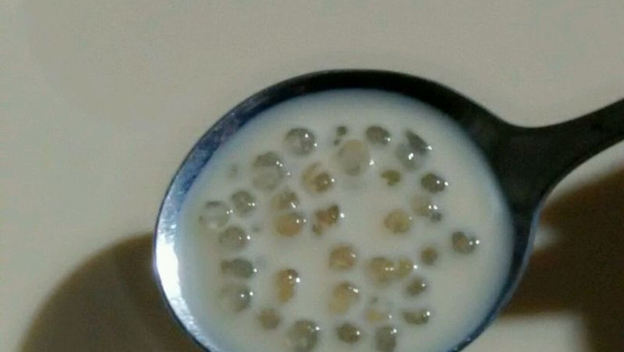 西米奶茶