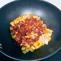 电饭煲牛肉土豆焖饭的做法图解3