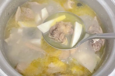 秋冬养生必备·椰子鸡汤