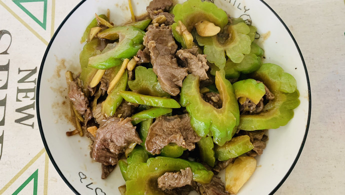 苦瓜炒牛肉